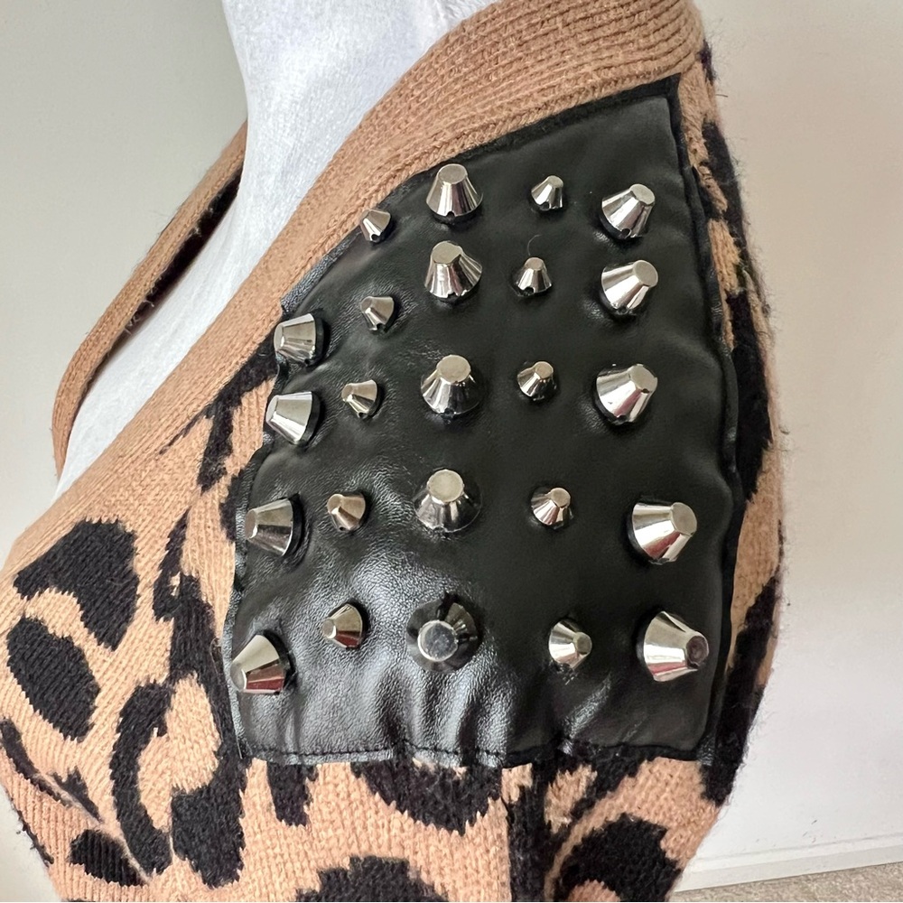 LOVE BY DESIGN Studded Leopard Print Cardigan Sweater—SZ. Small - Picture 6 of 16